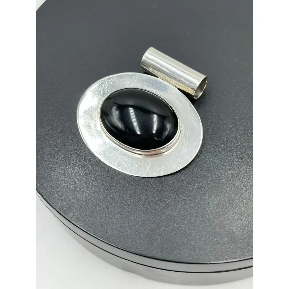 Vintage Sterling Silver Large Mexico TJ-78 Black Onyx Oval Modernist‎ Pendant